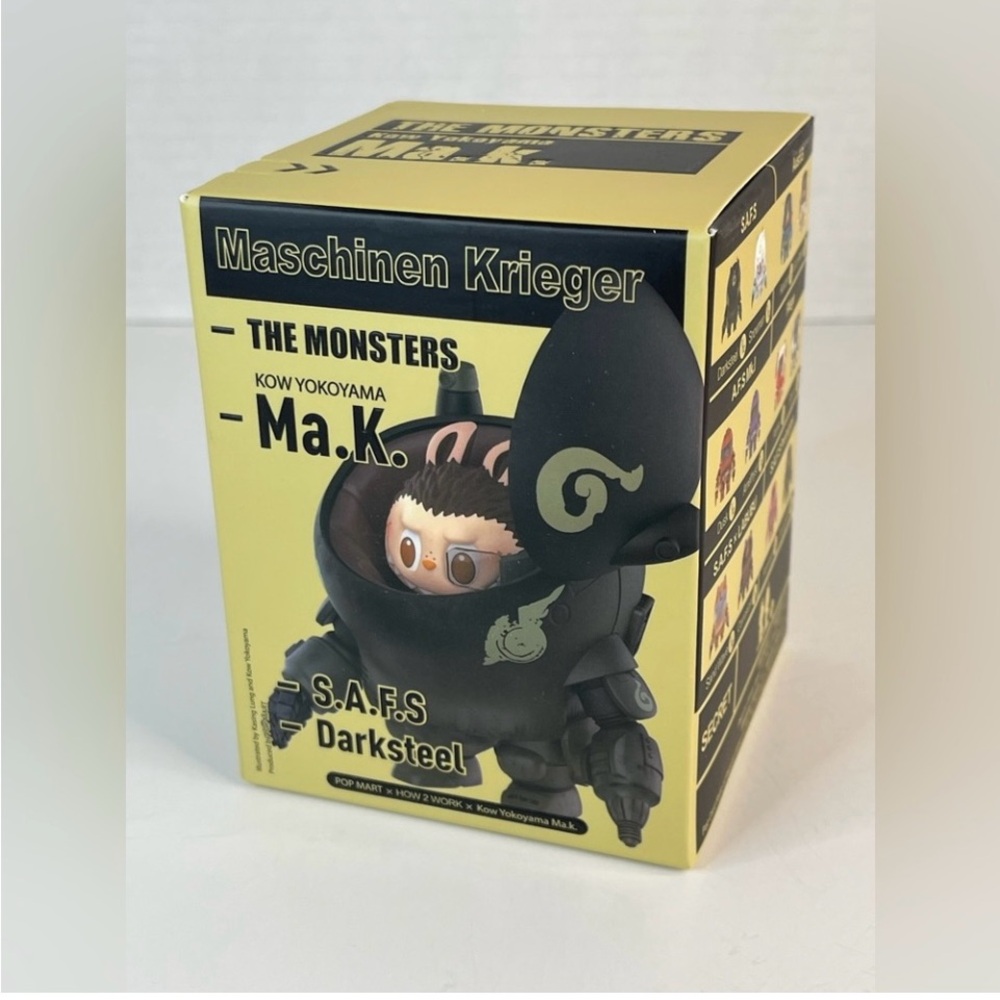 POP MART THE MONSTERS × KOW
YOKOYAMA Ma.K. Series
Blind Box